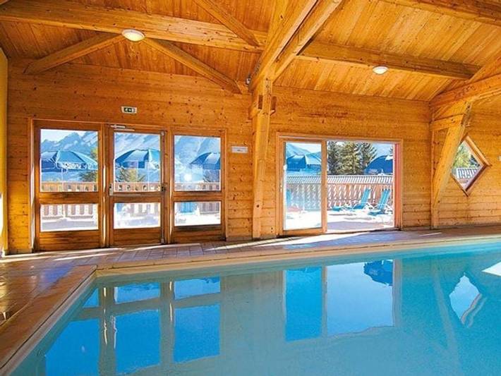 Location de vacances pour 10 personnes dans La Joue du Loup