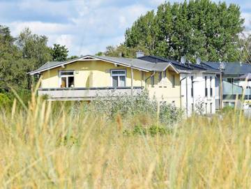 Ferienwohnung für 2 Personen, mit Terrasse und Garten, kinderfreundlich in Göhren