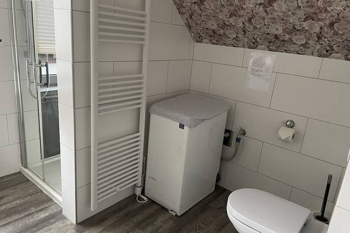 Ganze Wohnung, Moderne großzügige Ferienwohnung in Leer, Landkreis Leer