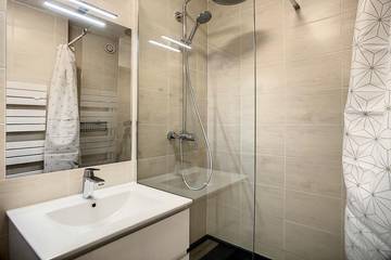 Vakantieappartement voor 4 Personen in Les Menuires, Saint-Martin-de-Belleville, Afbeelding 1