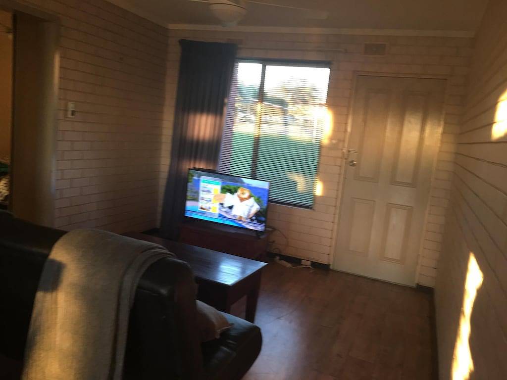 Ganze Wohnung, Erschwingliche Wohnung in der Nähe der Stadt und der Strände in Stirling (Perth), Perth