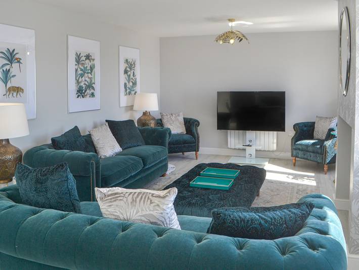 Glamping for 8 people, with pets in Seahouses