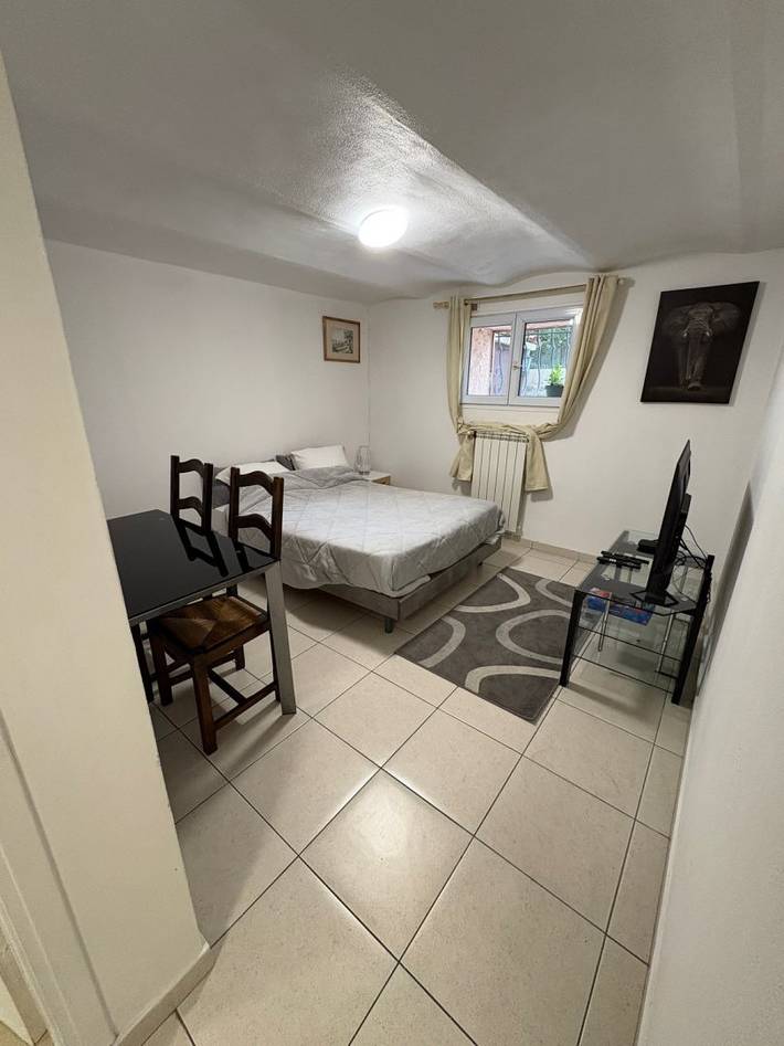 Gîte pour 4 personnes, avec jardin