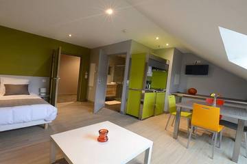 Gîte pour 2 personnes, avec terrasse, animaux acceptés à Saint-Flour