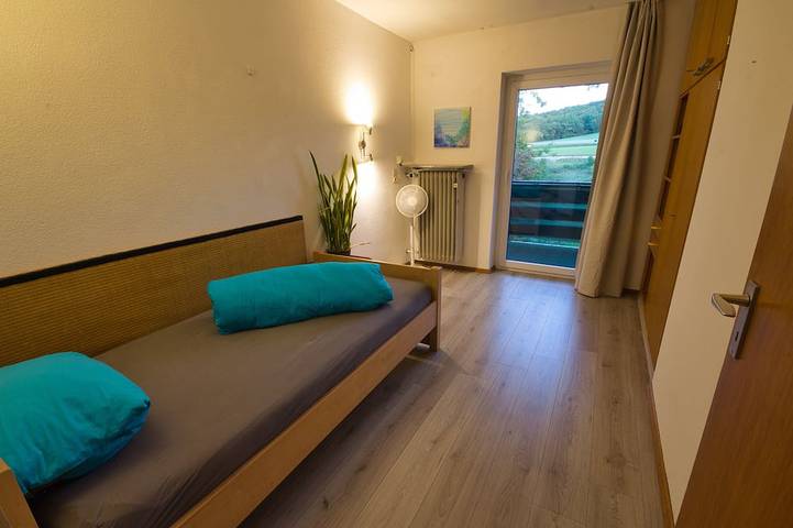 Ganze Wohnung, Natur Paradies Seeberg, Pool, Garten, Grill, Natur Paradies mit Pool - Ferienwohnung am Seeberg in Heidenheim, Landkreis Heidenheim