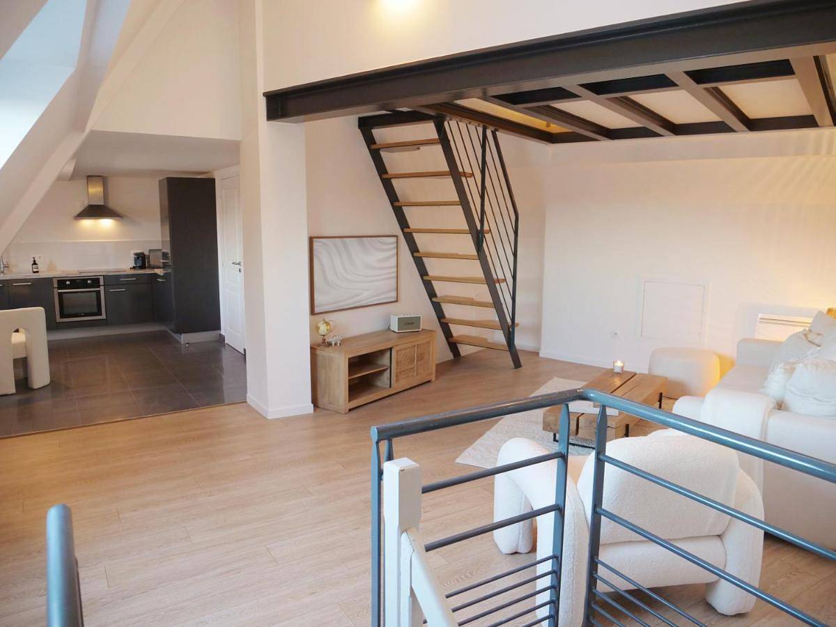 Appartement entier, Two-Bedroom Apartment in Amiens, Région d'Amiens
