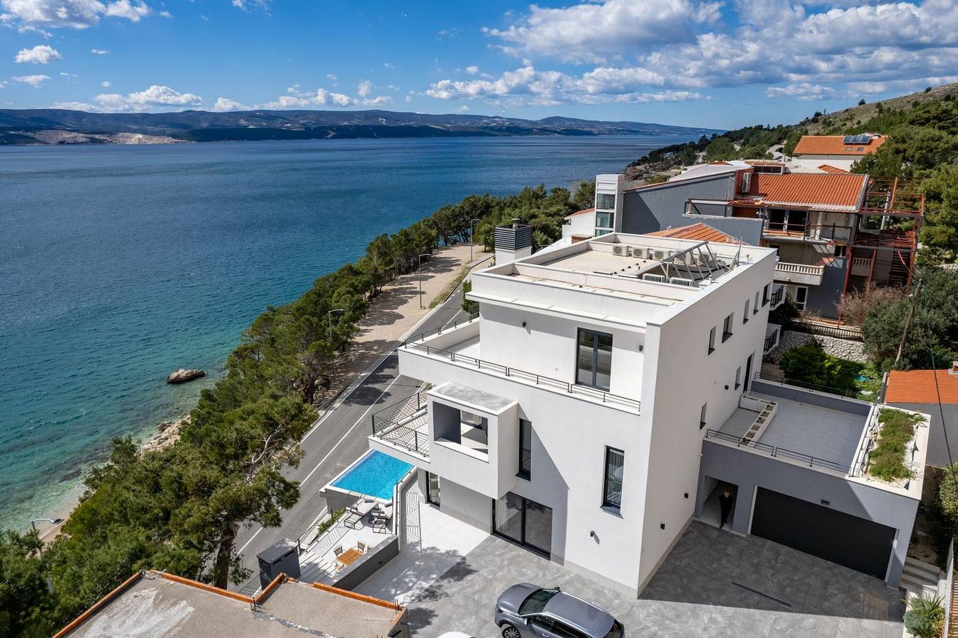Luxusvilla Euphorica Omis mit Pool, Whirlpool, Sauna, Fitnessstudio in Lokva Rogoznica, Split-Dalmatien
