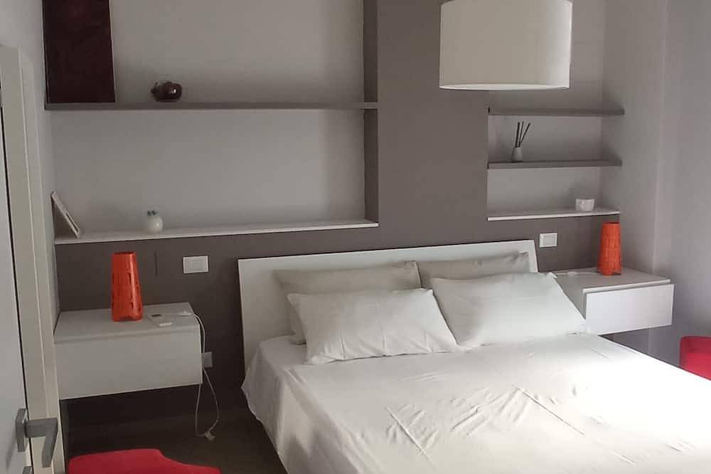 Entire apartment, Relax Holiday Home in Ortona, Ortona (Municipality)