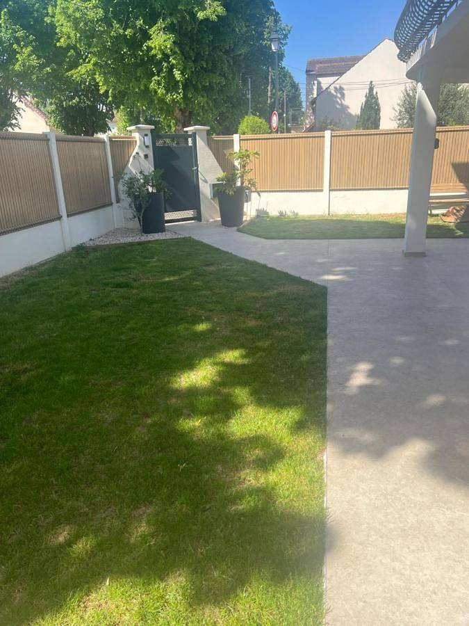 Gîte pour 2 personnes, avec jardin à Les Clayes-sous-Bois - 2