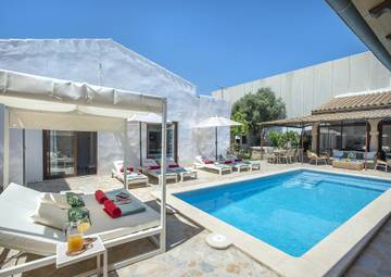 Villa in Sa Pobla, North Majorca für 10 