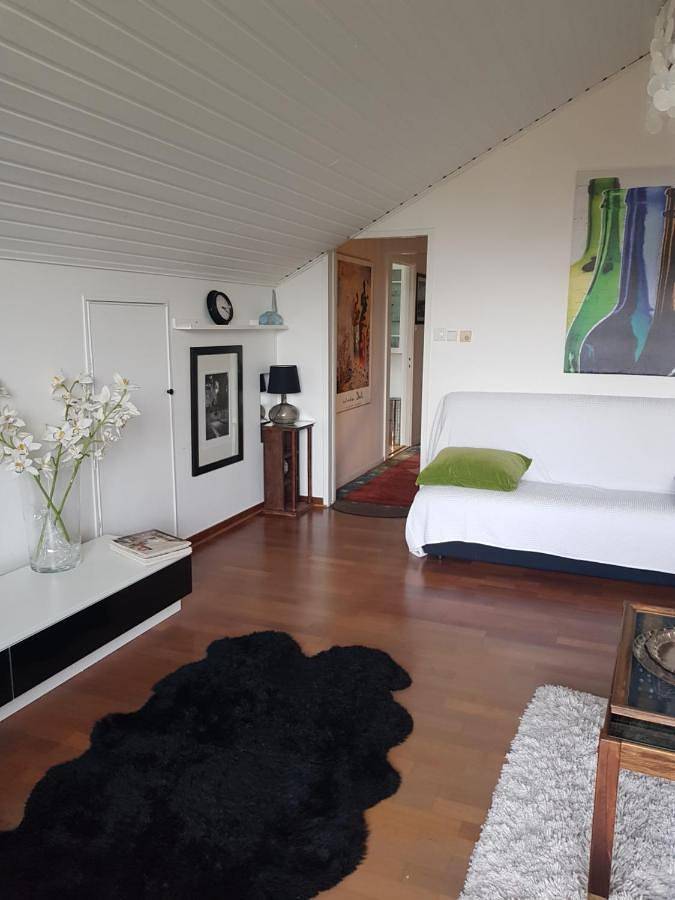 Appartement entier, Studiolägenhet i villa in Huddinge, Mer Baltique suédoise