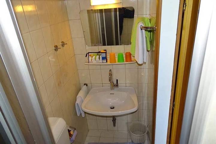 Ferienwohnung für 3 Personen, mit Sauna und Balkon sowie Garten in Faistenau - 3