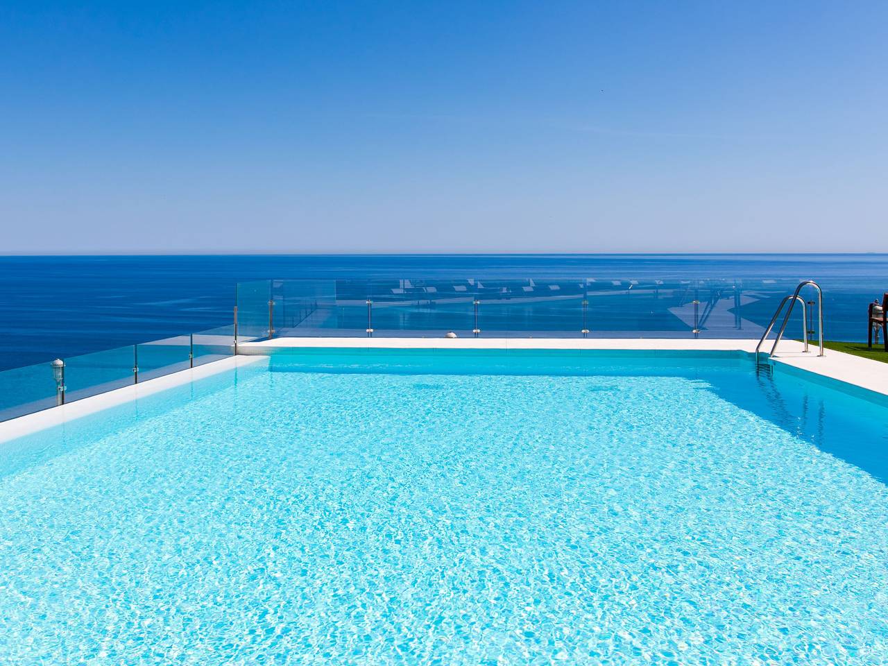Hel lägenhet, Bayview Collection free Spa & Padel in Punta Lara (Nerja), Torrox