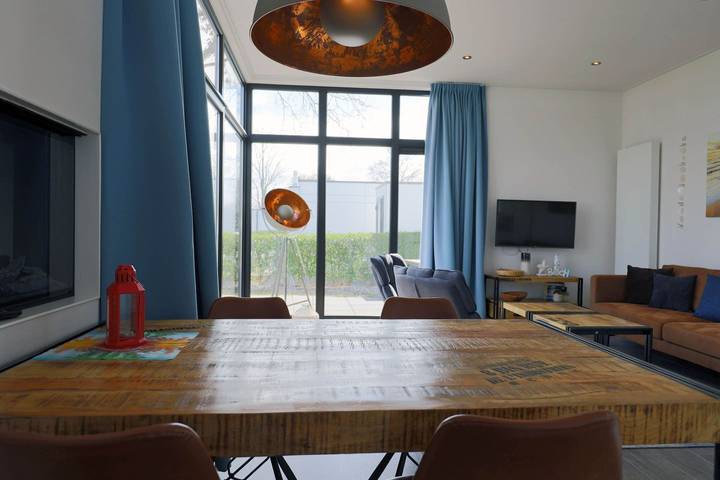 Tolles, modernes Chalet 'Strandvergnügen' mit Garten 300m vom Strand in Zeeuwse Kust