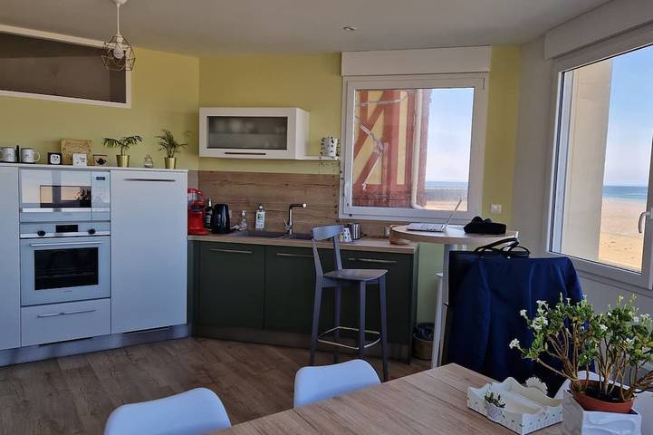 Apartamento entero, Seafront apartment in Saint-Benoît-de-l'Aure, Región de Bayeux