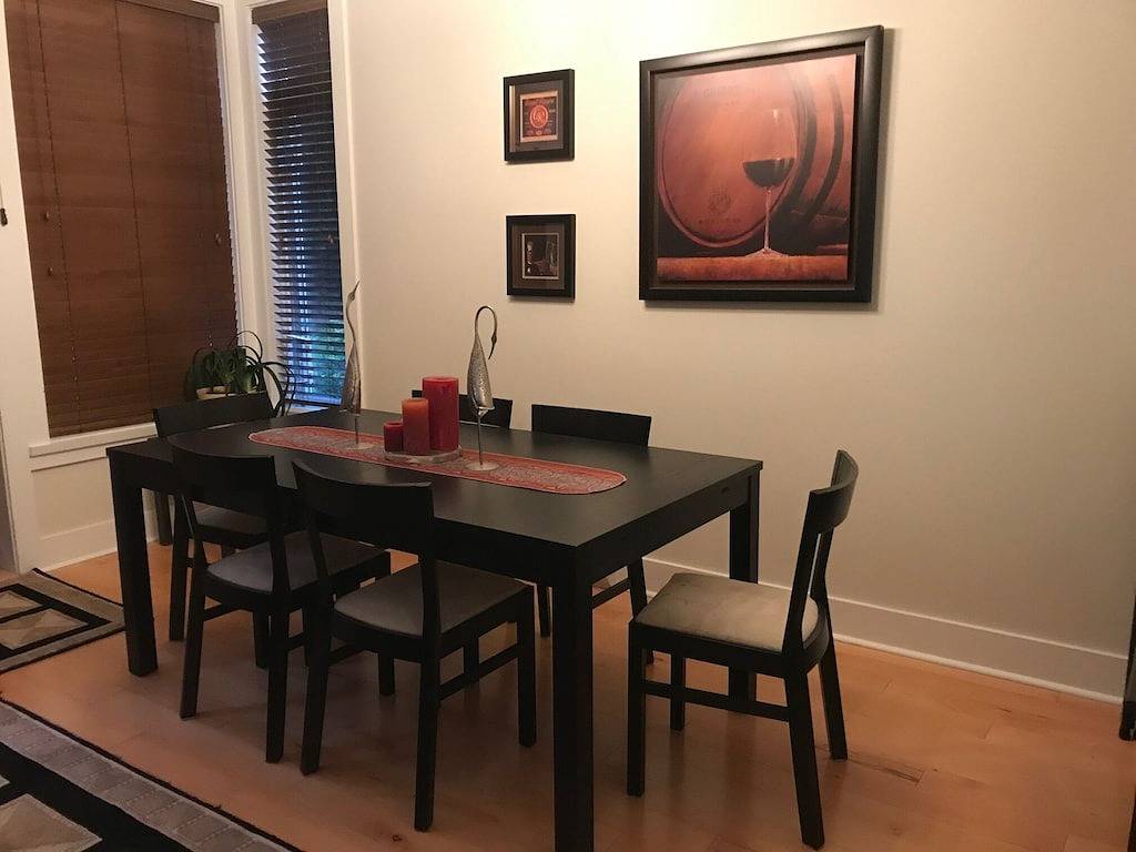 Ganze Wohnung, Forest Hideaway by the Ocean in Parksville, Regional District of Nanaimo