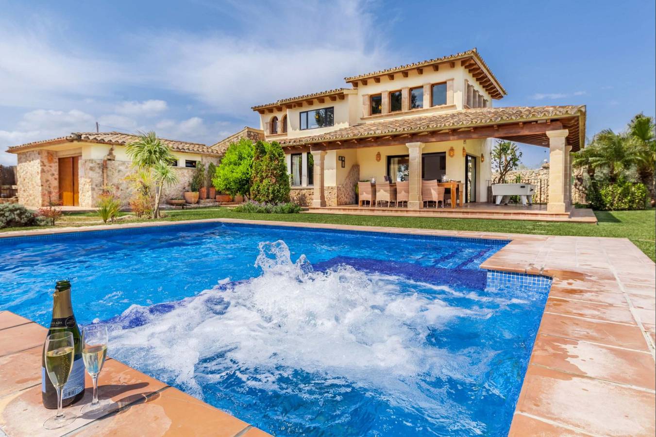 Calinos, Villa 5Starshome Mallorca in Pollença, Mallorcas Küste