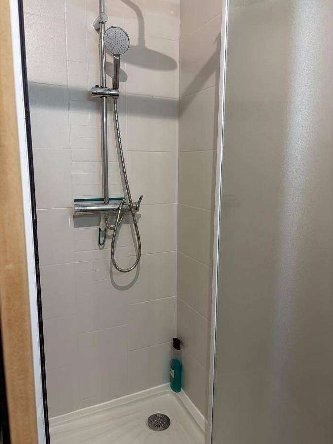 Appartement entier, Appartement de charme avec cour intérieure Centre de Lunel-Viel in Lunel-Viel, Côte méditerranéenne (France)