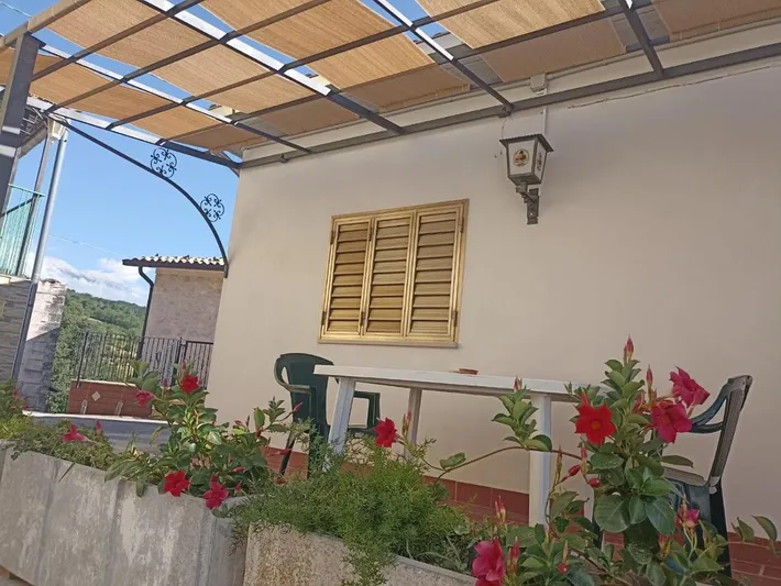 Alojamiento y desayuno para 3 personas, con jardín - 1
