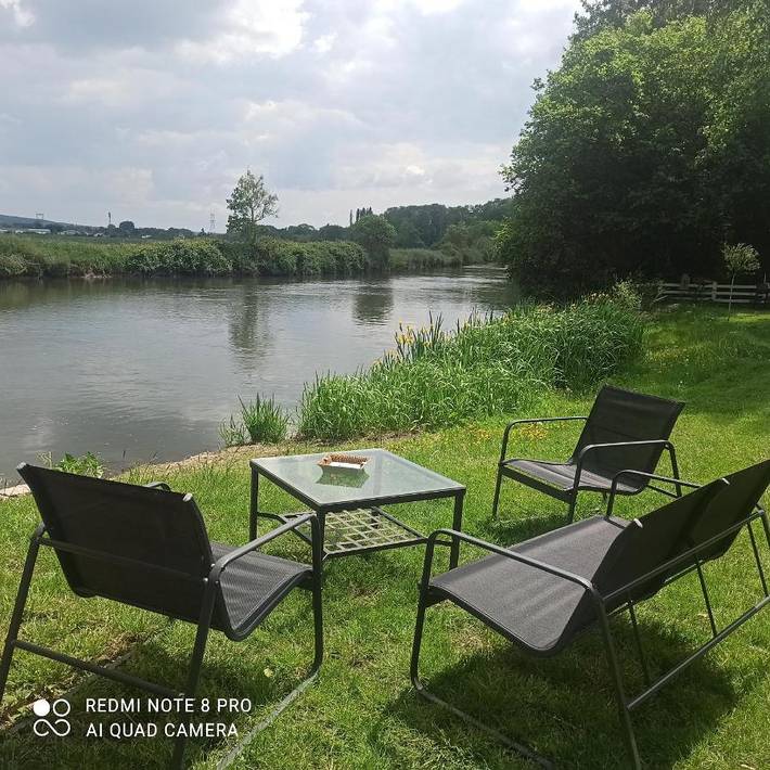 Location de vacances pour 3 personnes, avec jardin ainsi que vue et terrasse dans Neuilly - 3