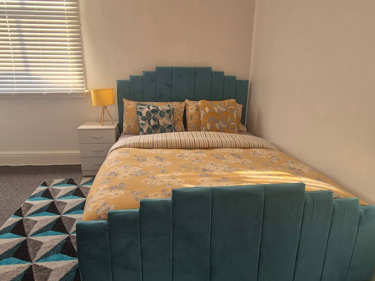 Ganze Ferienwohnung, Litchfield Street Cozy Apartment in Wolverhampton, Birmingham und Umgebung