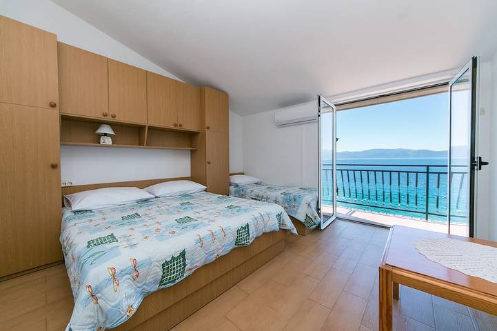 Ferienwohnung für 4 Personen, mit Balkon in Brist - 2