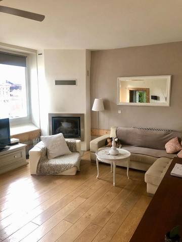 Location de vacances pour 4 personnes, avec jardin ainsi que vue et terrasse, animaux acceptés dans Lully