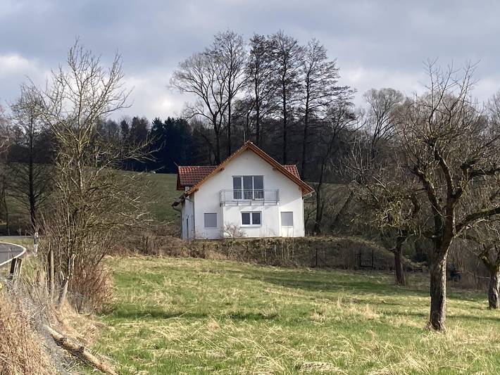 Ferienwohnung für 4 Personen, mit Terrasse und Garten sowie Ausblick in Hofbieber