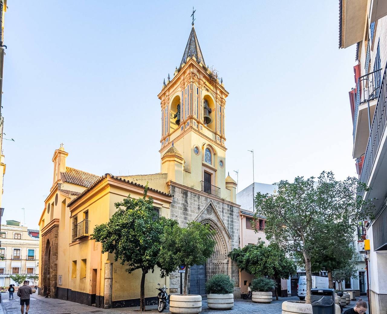 Hel lejlighed, Duplex en antigua casa palacio in Casco Antiguo, Sevilla