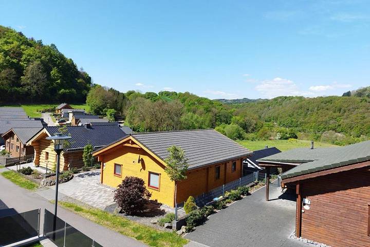 Ferienwohnung für 4 Personen, mit Ausblick und Seeblick in Rieden (Eifel) - 3