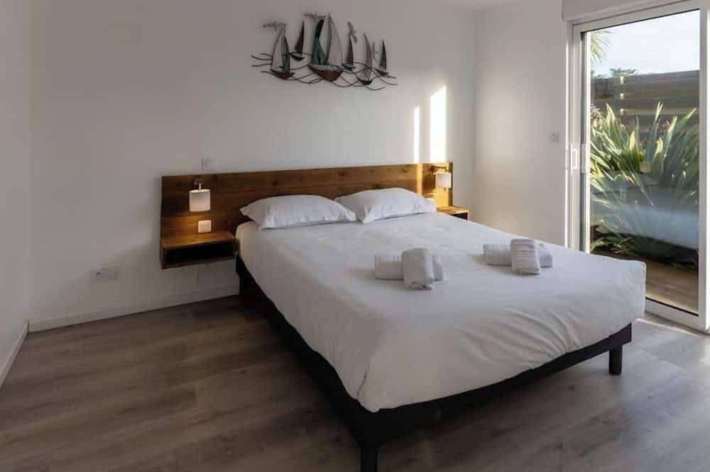 Entire apartment, Roscaroc Enez Hir - Charming T4 near to the beach in Ploudalmézeau, Brest region