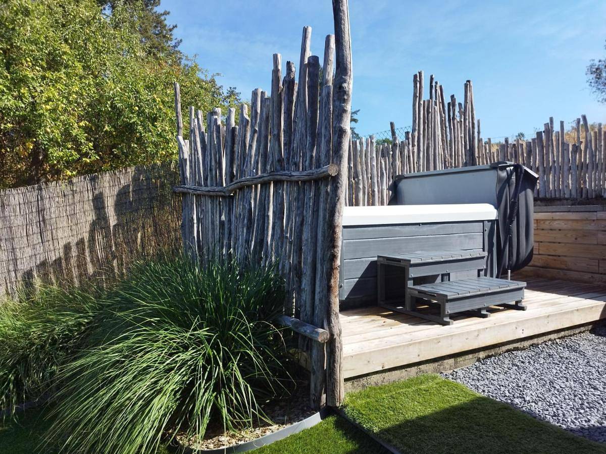 Au Grimp'Han - Private Jacuzzi in Han-sur-Lesse, Rochefort (Wallonie)