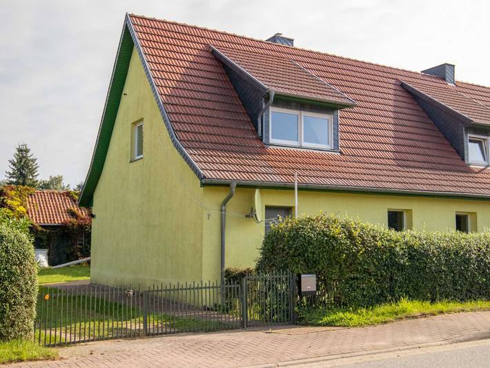 Ferienwohnung für 5 Personen, mit Garten in Fünfseen