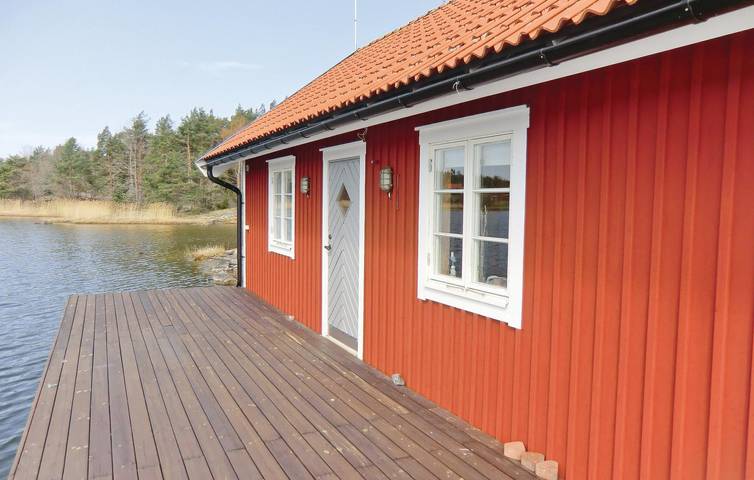 Ferienhaus für 3 Personen mit Terrasse in Västervik und Umgebung