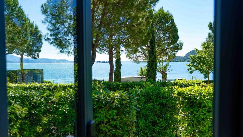 Ferienhaus für 6 Personen, mit Whirlpool und Terrasse sowie Seeblick am Gardasee - 4