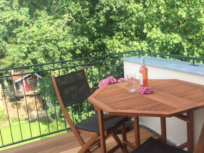 Ganze Wohnung, Ferienwohnung 'Mit Sauna' mit Privatterrasse und Wi-Fi in Schloss Sanssouci, Potsdam und Umgebung