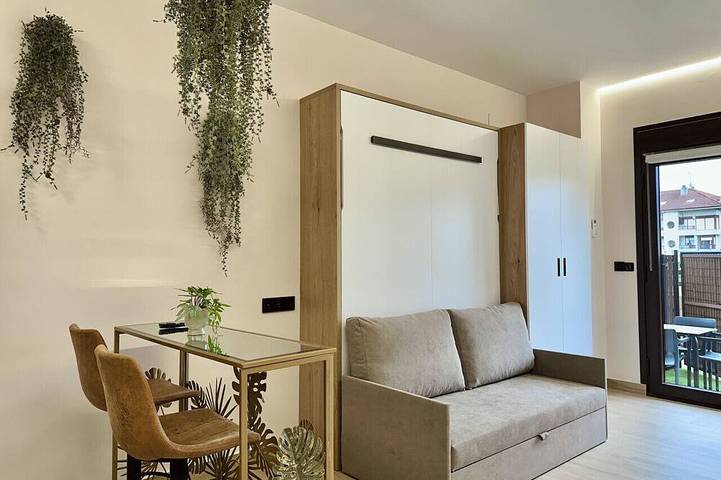 Ganze Wohnung, Flower Deluxe 2 – Estudio Jardín-6082 in Noja, Kantabrische Küste
