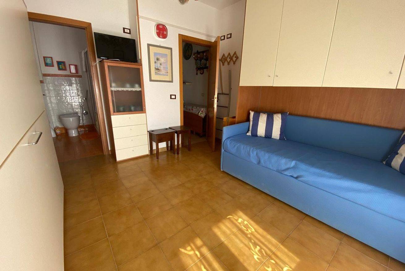 Apartamento entero, M420 – Marcelli, comfortable three-room apartment with double terrace and air conditioning in Marcelli, Riviera del Conero