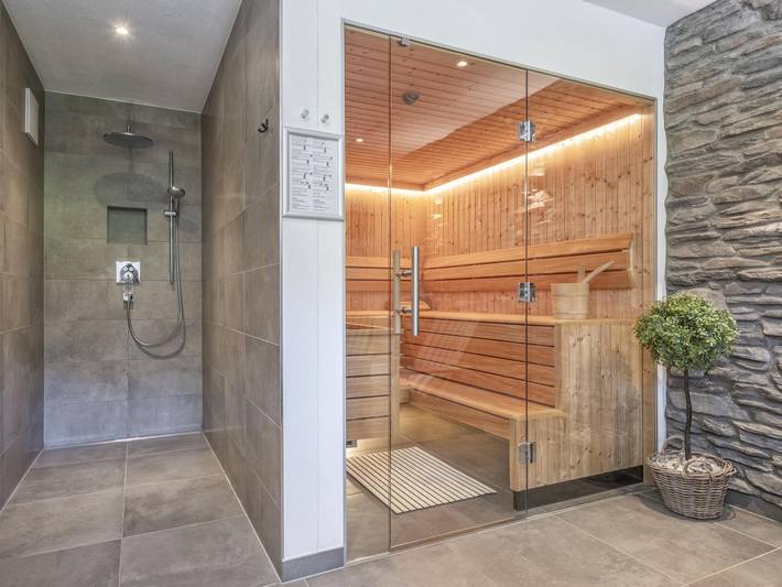 Chalet für 12 Personen, mit Sauna und Terrasse im Salzburger Land - 4