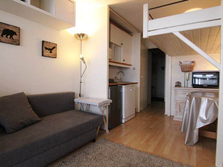 Gîte pour 4 personnes, avec balcon dans Office de Tourisme de l'Alpe d'Huez - 3