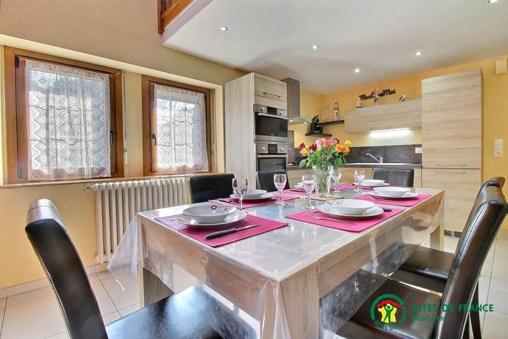 Gîte pour 5 personnes, avec jardin à Riantec - 4