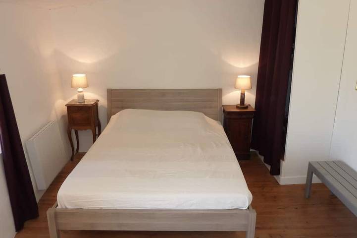 Location de vacances pour 4 personnes, avec terrasse à Lioux - 2