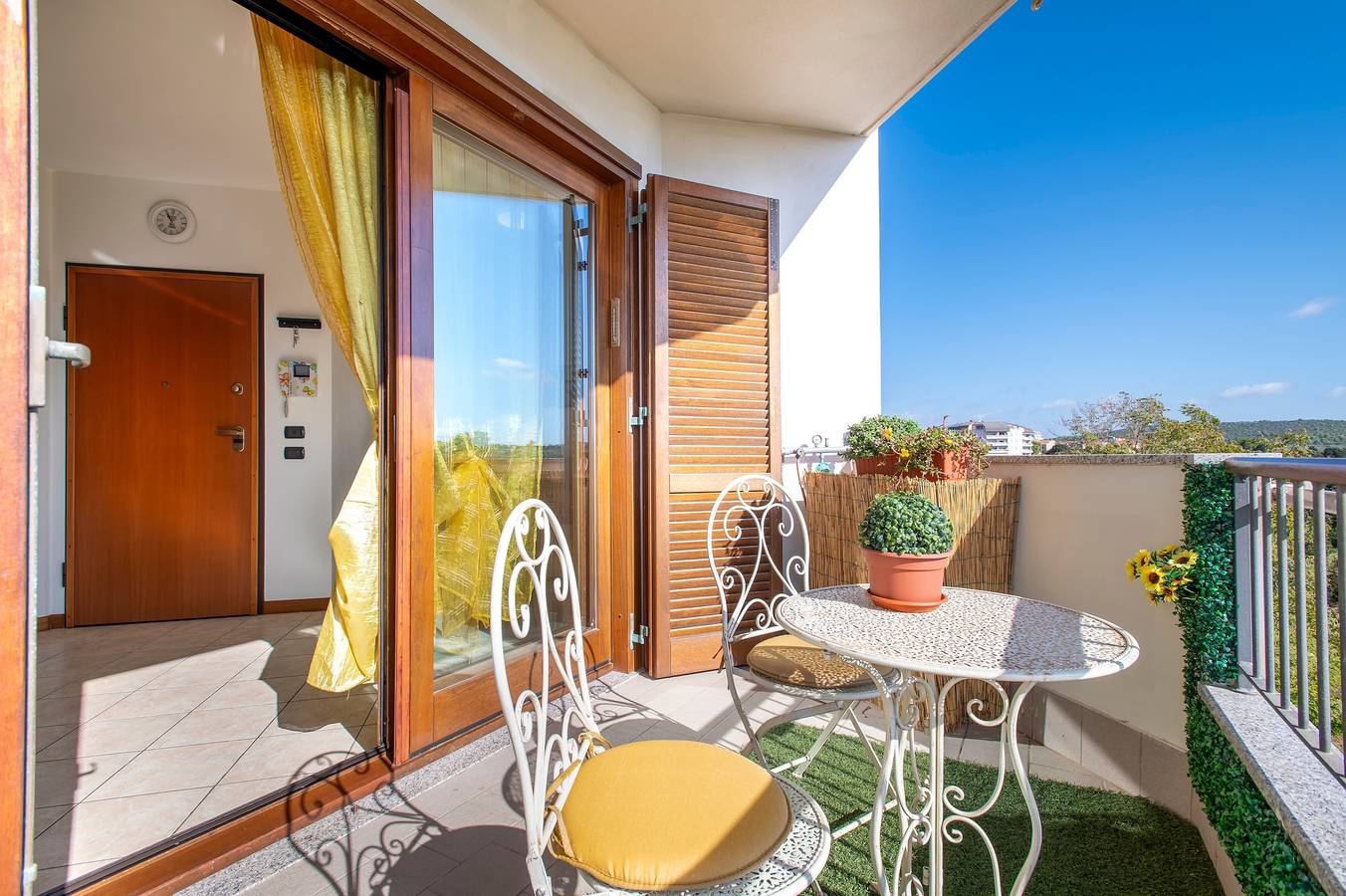 Ganze Wohnung, Ferienwohnung 'Casa Vacanze Emma' mit Bergblick, Wlan und Klimaanlage in Pivarada, Sassari Provinz