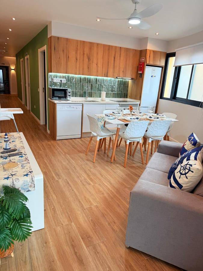 Casa de férias para 6 pessoas, com vista e terraço, com animais de estimação em Caniçal