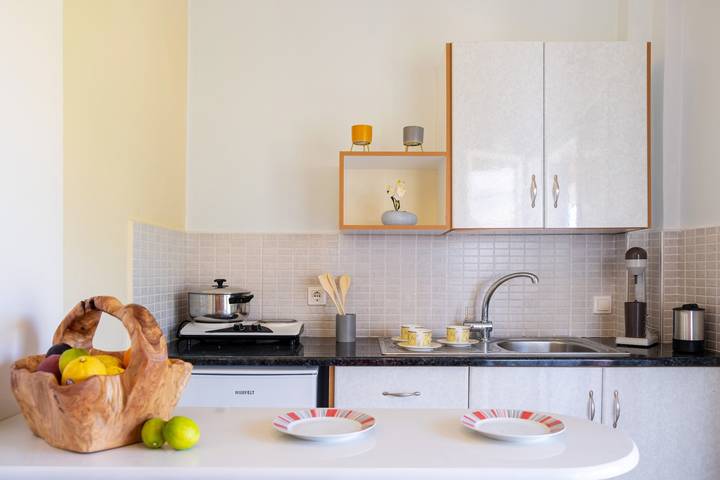 Hel studio-lejlighed, Studio Apartment 'Aias' with Sea View, Wi-Fi and Air Conditioning in Vasiliki, Grækenland