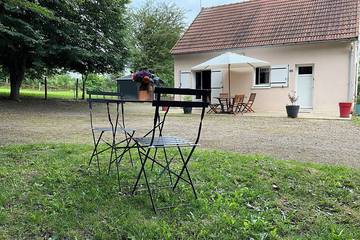 Gîte pour 4 personnes, avec terrasse à Crozant