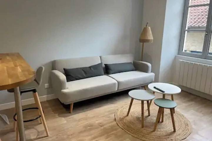 Ganze Wohnung, Chez Claire : appartement plein centre avec garage in Langres, Haute-Marne