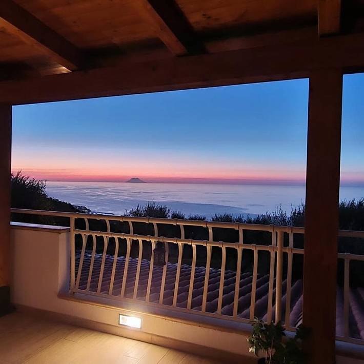 Appartement de vacances pour 3 personnes, avec jardin ainsi que terrasse et vue, animaux acceptés