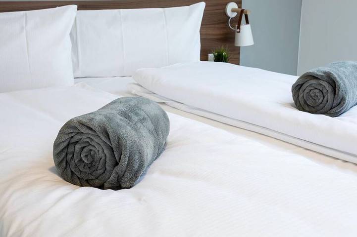 Ferienwohnung für 5 Personen, mit Balkon und Garten am Bostalsee - 2
