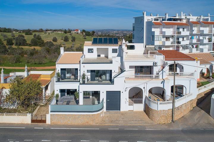 Casa rural para 14 personas, con vistas al mar además de terraza y piscina en Albufeira - 2